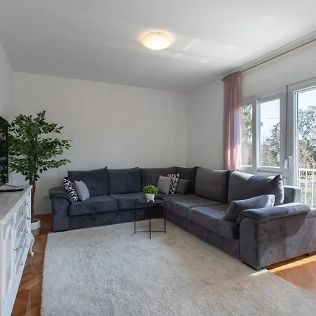 Apartment Sara Kastela